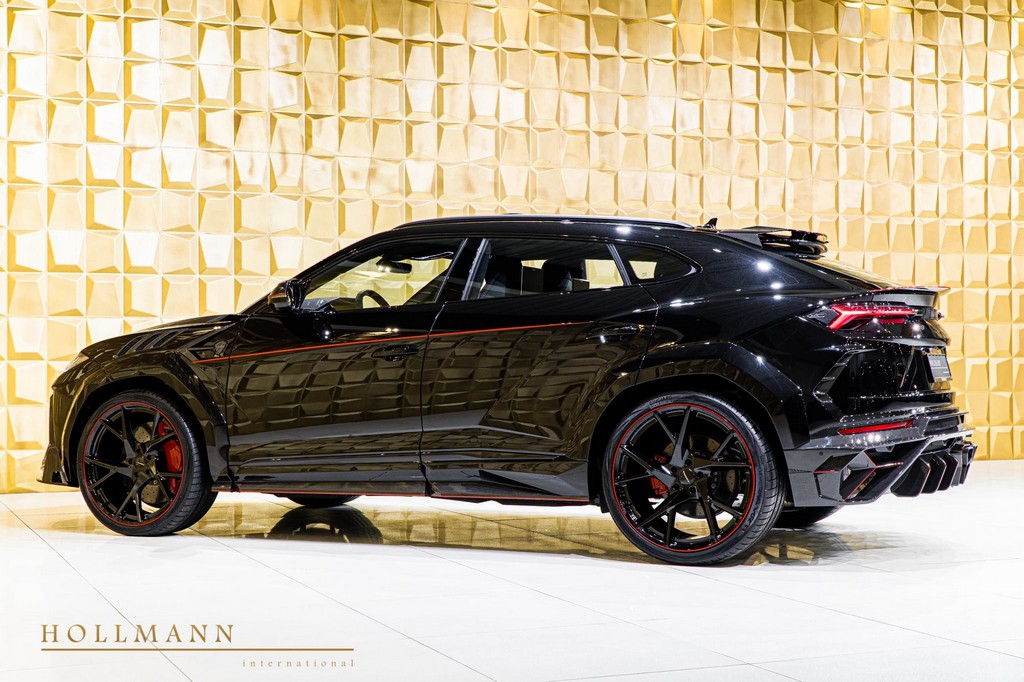 2019 LAMBORGHINI URUS VENATUS BLACK BY MANSORY Fabricante 
